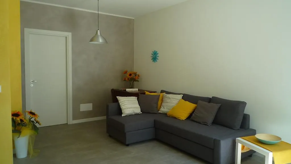 Apartament Il Girasole Dervio