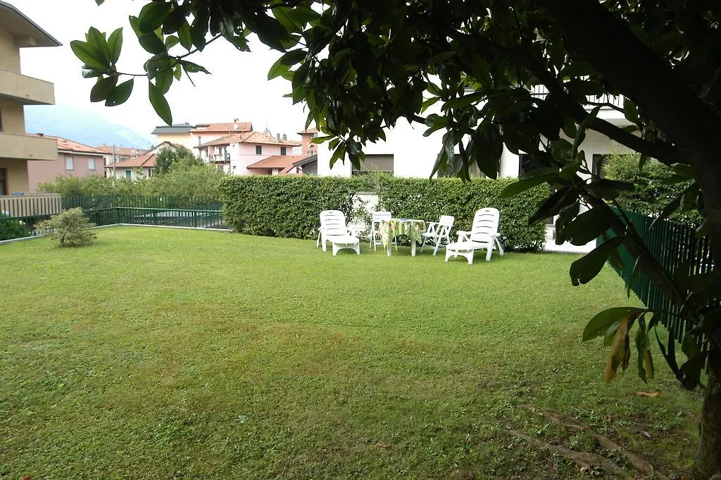 Apartament Il Girasole Dervio 0*,  Włochy